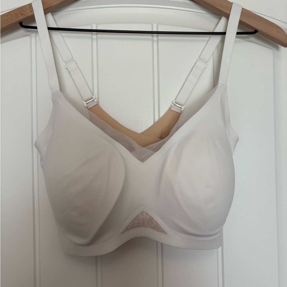 Honeylove White convertible crisscross bra. XL